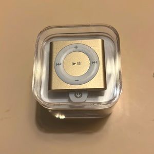 4th generation Gold iPod shuffle